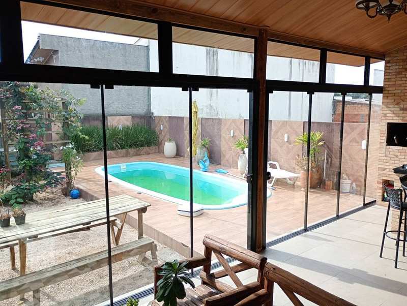 Vidro temperado fechamento varanda piscina alumínio